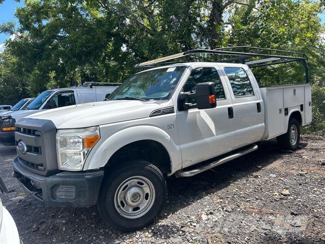 Ford F-350 Lava-autot