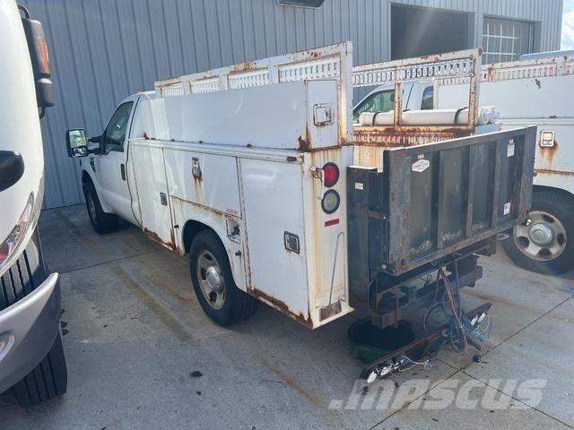 Ford F-350 Lava-autot