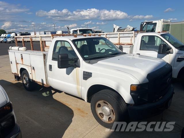 Ford F-350 Lava-autot