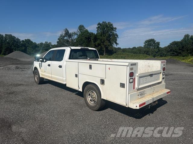 Ford F-350 Tienhoitoautot