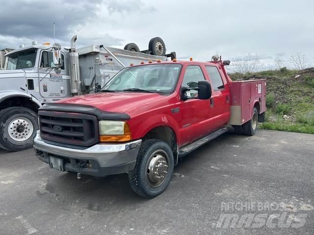 Ford F-450 Lava-autot