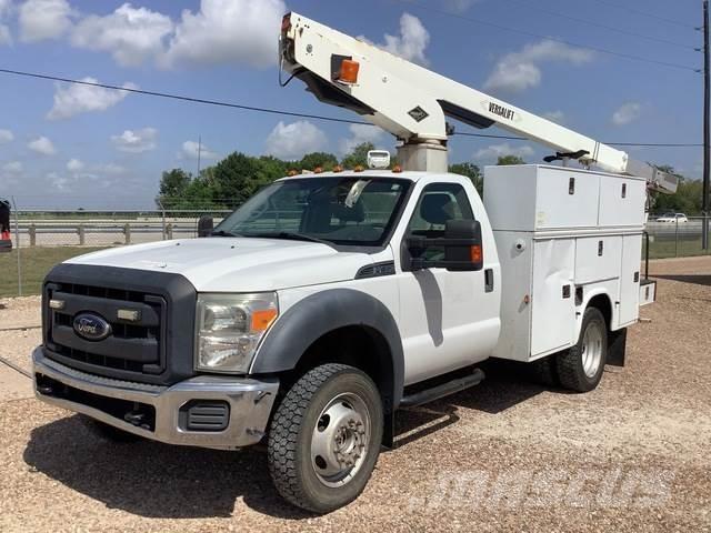 Ford F-450 Nostolava-autot