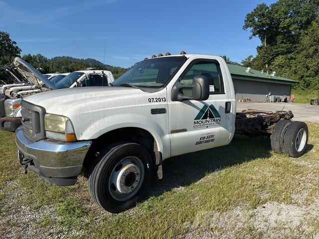 Ford F-450 Ohjaamot ja sisustat