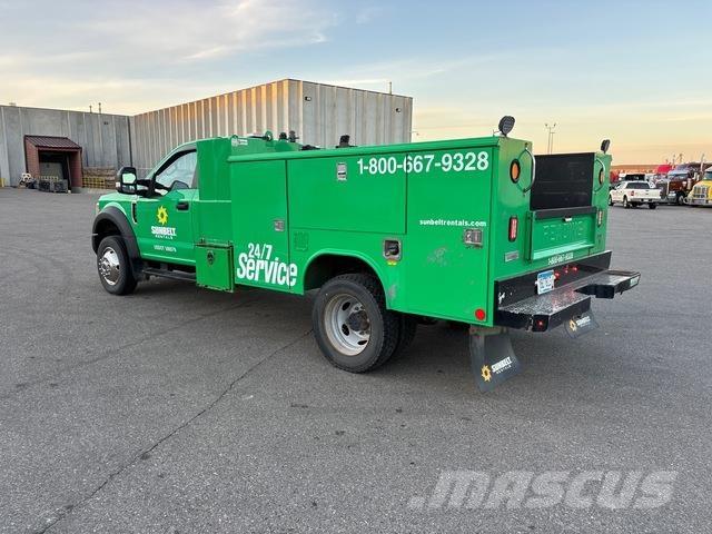 Ford F-450 Tienhoitoautot