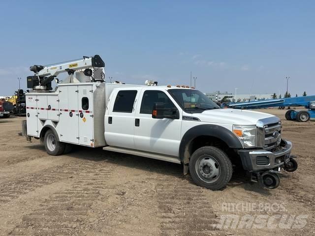 Ford F-550 Tienhoitoautot