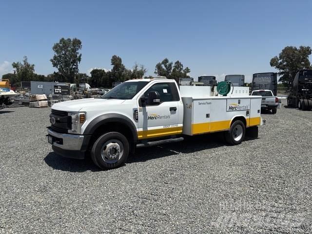 Ford F-550 Tienhoitoautot