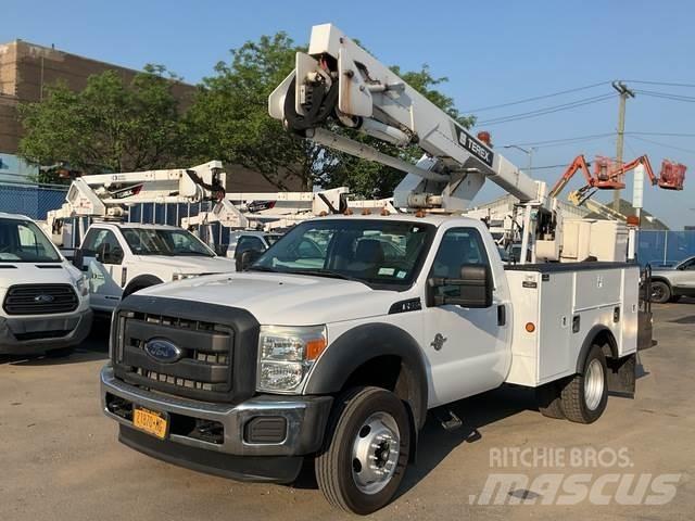 Ford F-550 Nostolava-autot