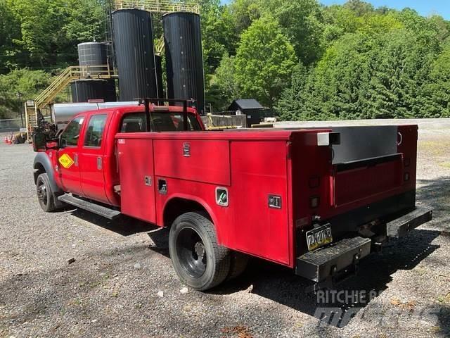 Ford F-550 Lava-autot
