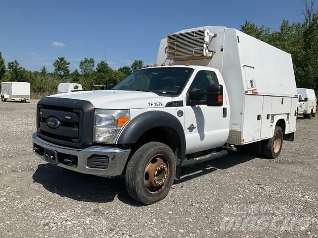 Ford F-550 Lava-autot