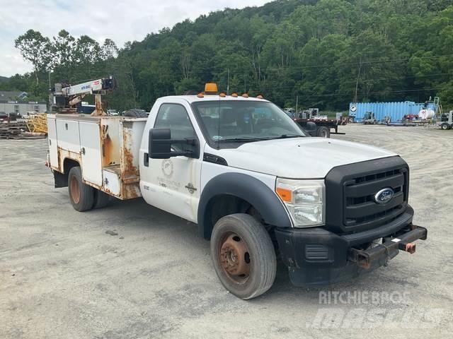 Ford F-550 Tienhoitoautot