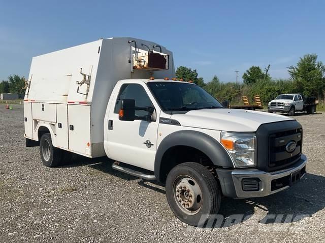 Ford F-550 Lava-autot