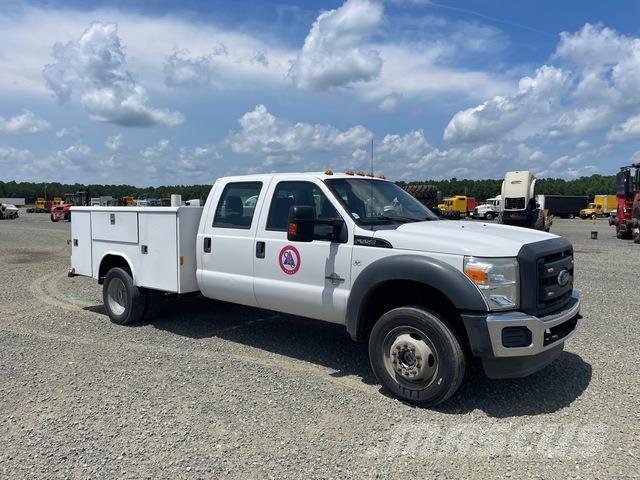Ford F-550 Lava-autot