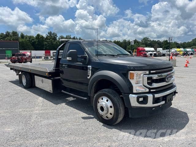 Ford F-550 Hinausautot
