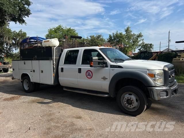 Ford F-550 Lava-autot