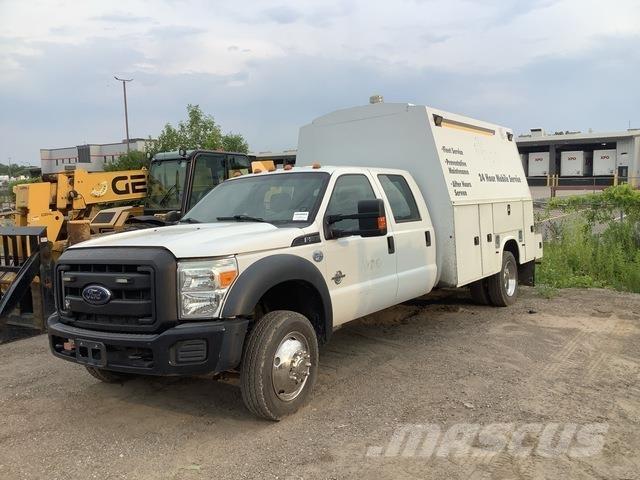 Ford F-550 Tienhoitoautot