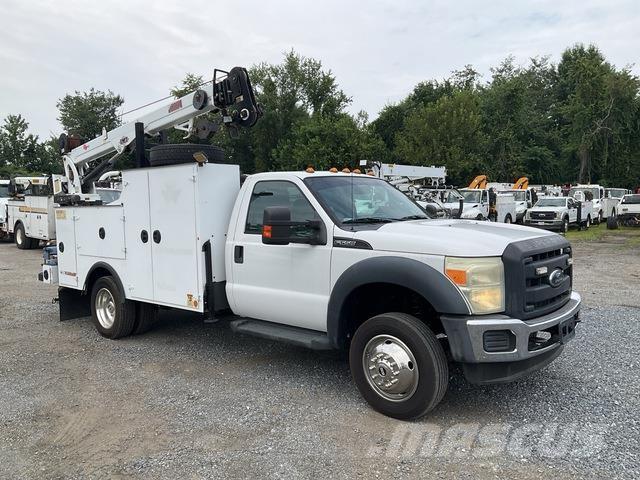 Ford F-550 Tienhoitoautot