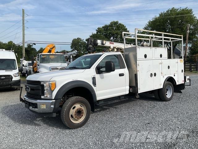 Ford F-550 Tienhoitoautot