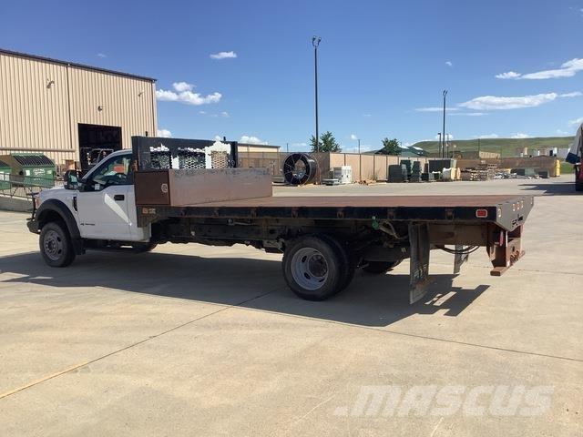 Ford F-550 Lava-kuorma-autot
