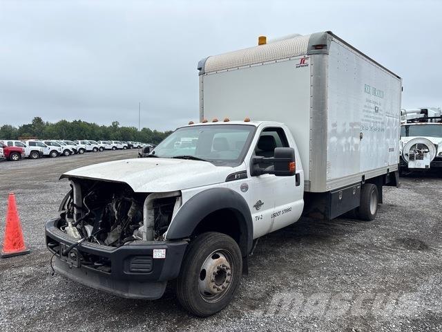 Ford F-550 Umpikorikuorma-autot