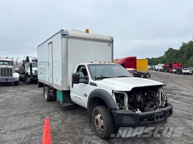 Ford F-550 Umpikorikuorma-autot