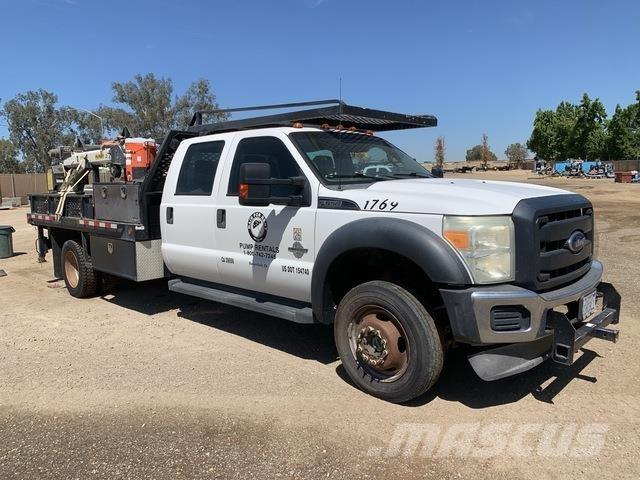 Ford F-550 Tienhoitoautot