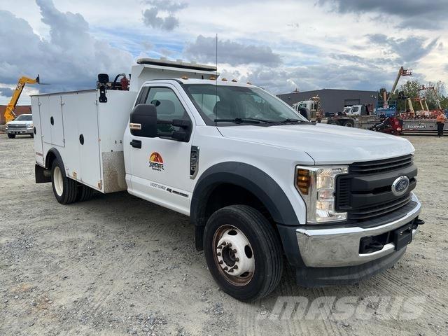 Ford F-550 Tienhoitoautot