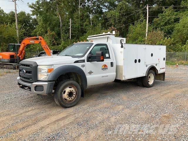 Ford F-550 Säiliöautot