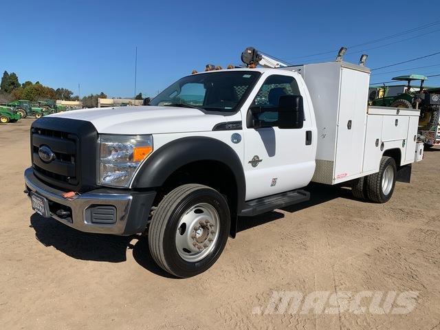 Ford F-550 Tienhoitoautot