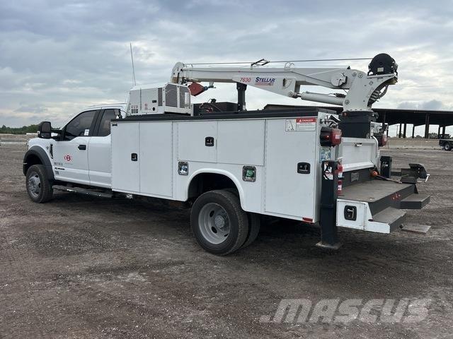 Ford F-550 Tienhoitoautot
