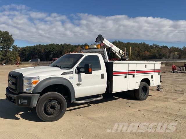 Ford F-550 Tienhoitoautot
