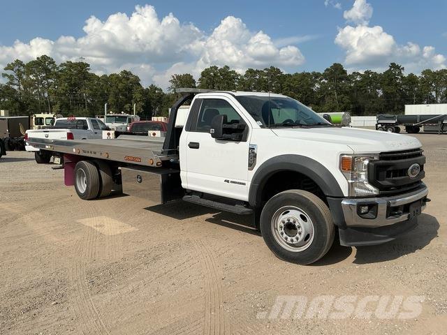 Ford F-600 Hinausautot