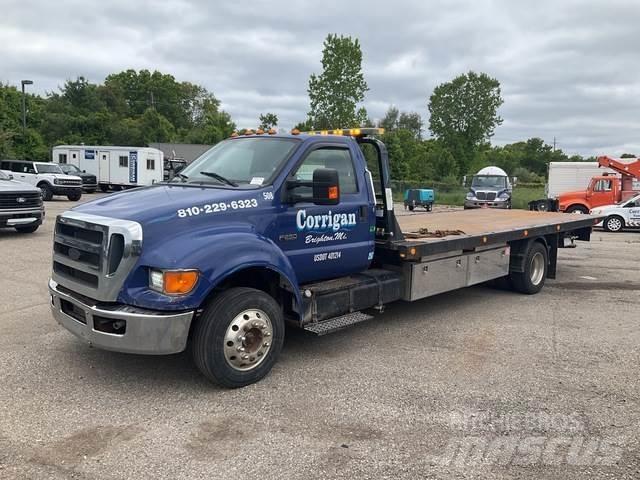 Ford F-650 Hinausautot