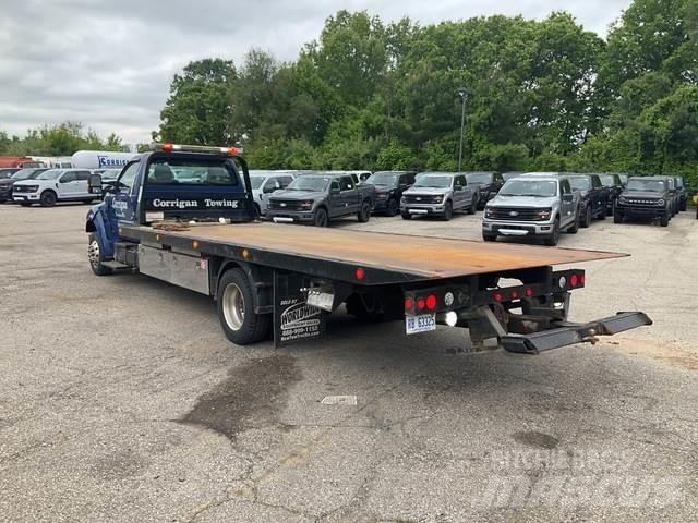 Ford F-650 Hinausautot