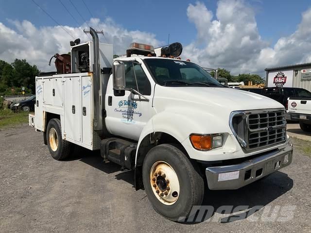 Ford F-650 Tienhoitoautot