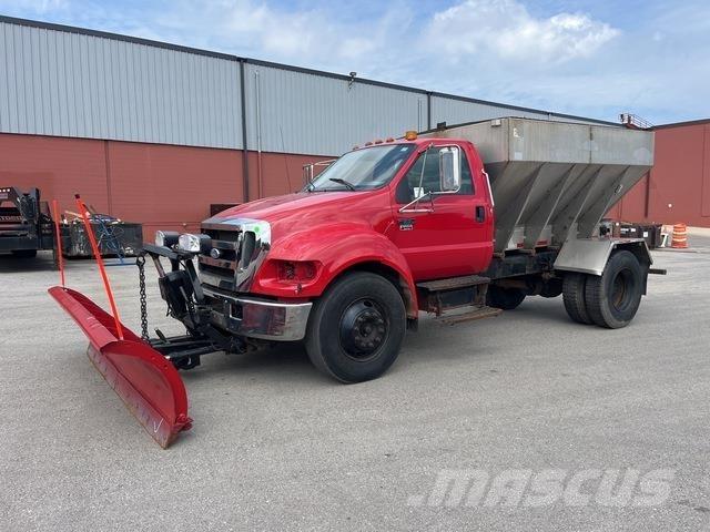 Ford F-650 Lumiaurat