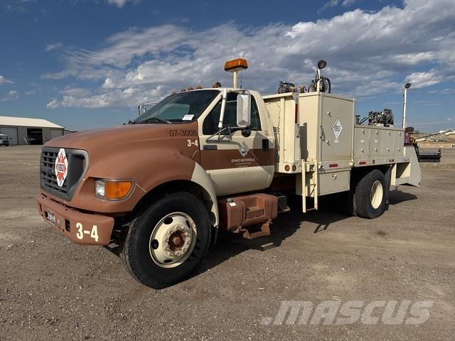 Ford F-650 Säiliöautot