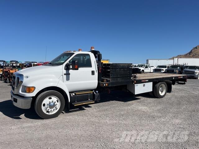 Ford F-650 Hinausautot