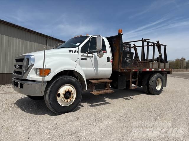 Ford F-750 Muut koneet