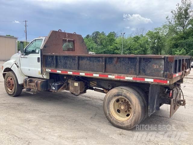 Ford F-750 Sora- ja kippiautot