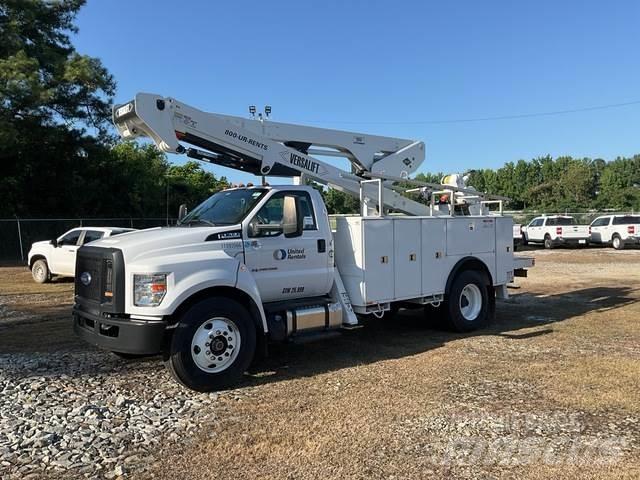 Ford F-750 Nostolava-autot