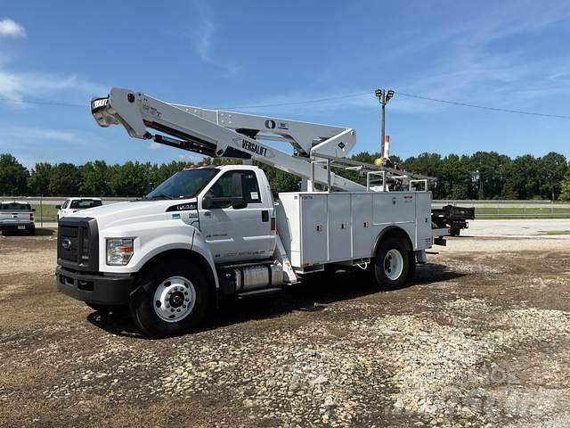 Ford F-750 Nostolava-autot