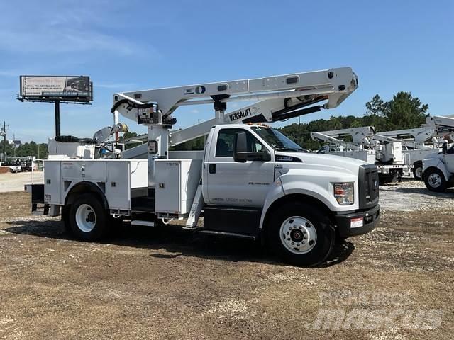 Ford F-750 Nostolava-autot