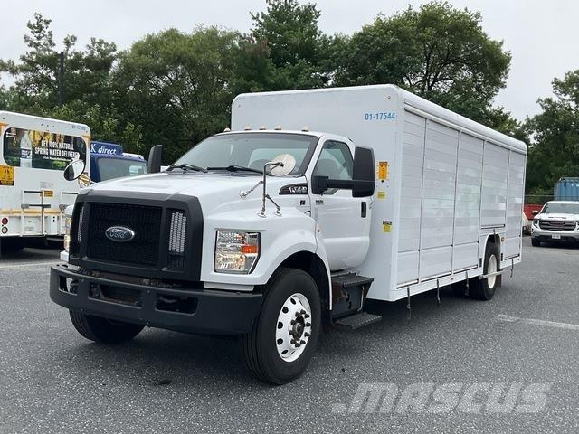 Ford F-750 Juomien jakeluautot