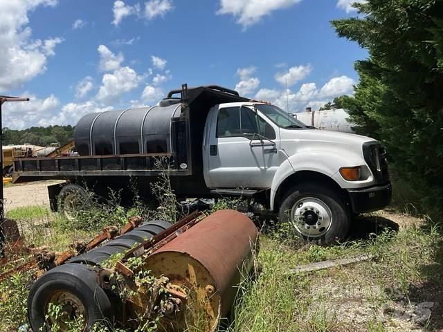 Ford F-750 Muut koneet