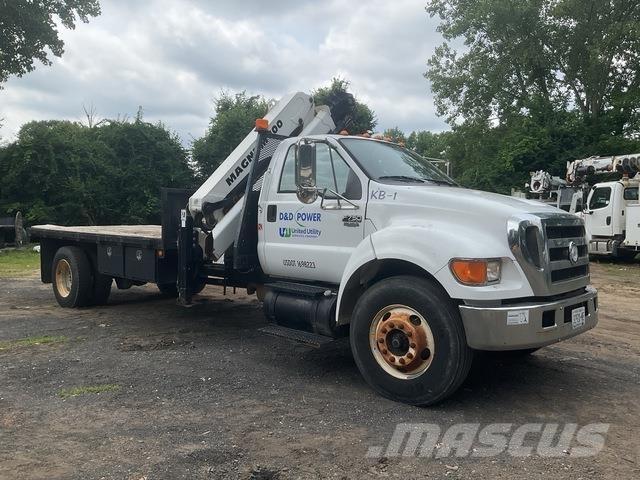 Ford F-750 Nosturiautot