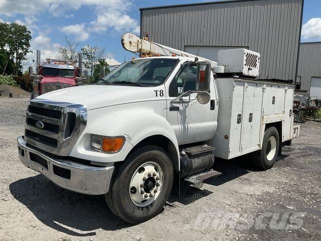 Ford F-750 Lava-autot