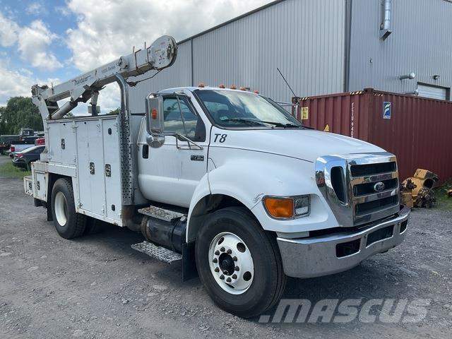 Ford F-750 Lava-autot