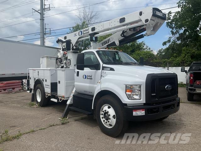 Ford F-750 Nostolava-autot