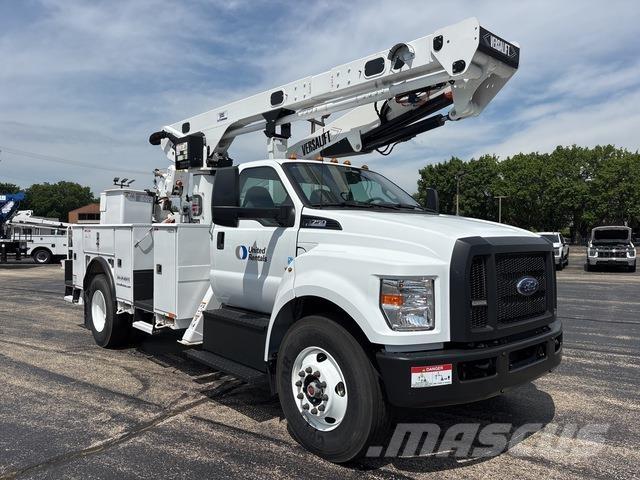 Ford F-750 Nostolava-autot