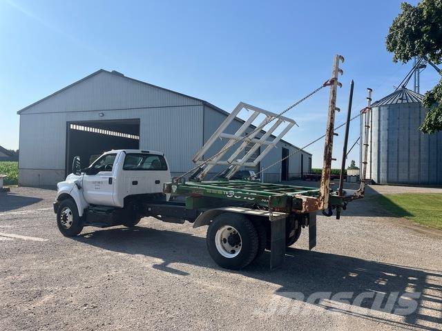 Ford F-750 Ohjaamot ja sisustat